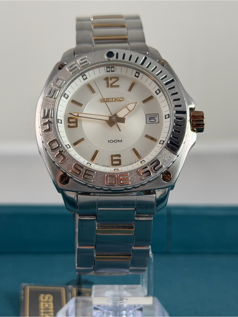 Seiko 7N42-0GJ0 Men's Quartz Watch White Dial Two-Tone Bracelet Running